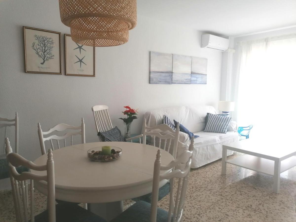 Piso Familiar Con Piscina Y Aparcamiento En Torre Del Mar - Edificio Ronda I Lägenhet Exteriör bild